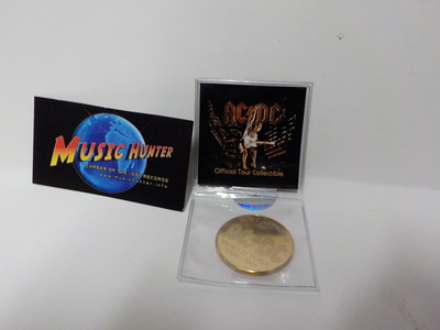 AC/DC WORLD TOUR- 01 OFFICIAL COLLECTIBLE COIN- UUSI KOLIKKO
