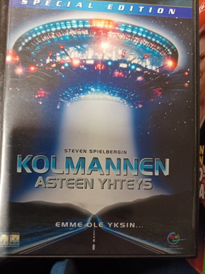 Kolmannen asteen yhteys