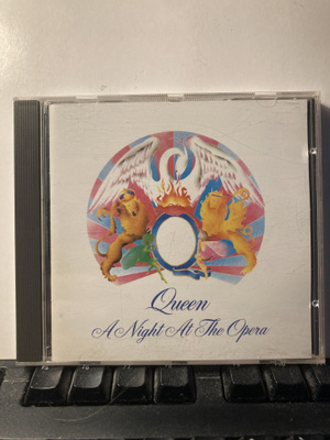 QUEEN: A Night At The Opera, CD