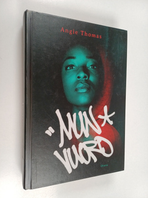 Angela Thomas : Mun vuoro