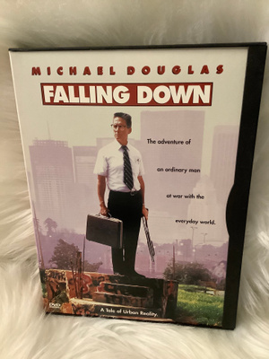 FALLING DOWN (STANDART & WIDESCREEN) RANKKA PÄIVÄ)
