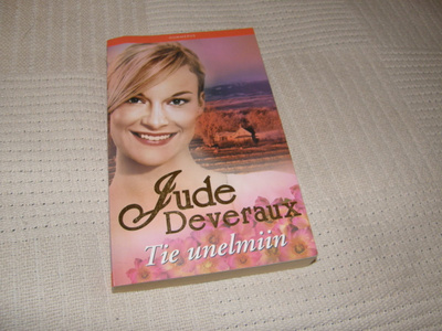 Jude Deveraux Tie unelmiin -pok