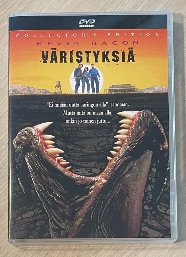Väristyksiä (1990) Kevin Bacon, Fred Ward, Michael Gross