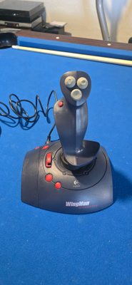 Logitech wingman interceptor ohjain