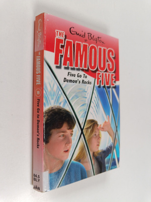 Enid Blyton : Five go to Demon's Rocks - Five go to Demon...