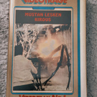 Mustan lesken kirous (1977) VHS - pikkukuva 1