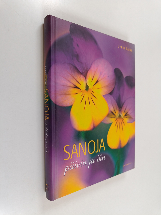 Jyrki Laine : Sanoja päivin ja öin