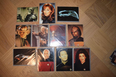 Star trek the next generation postikortteja  11kpl