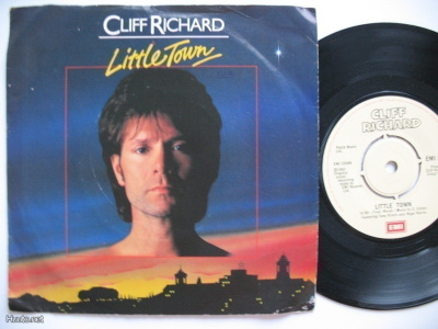Cliff Richard. Little Town. 7" sinkku.