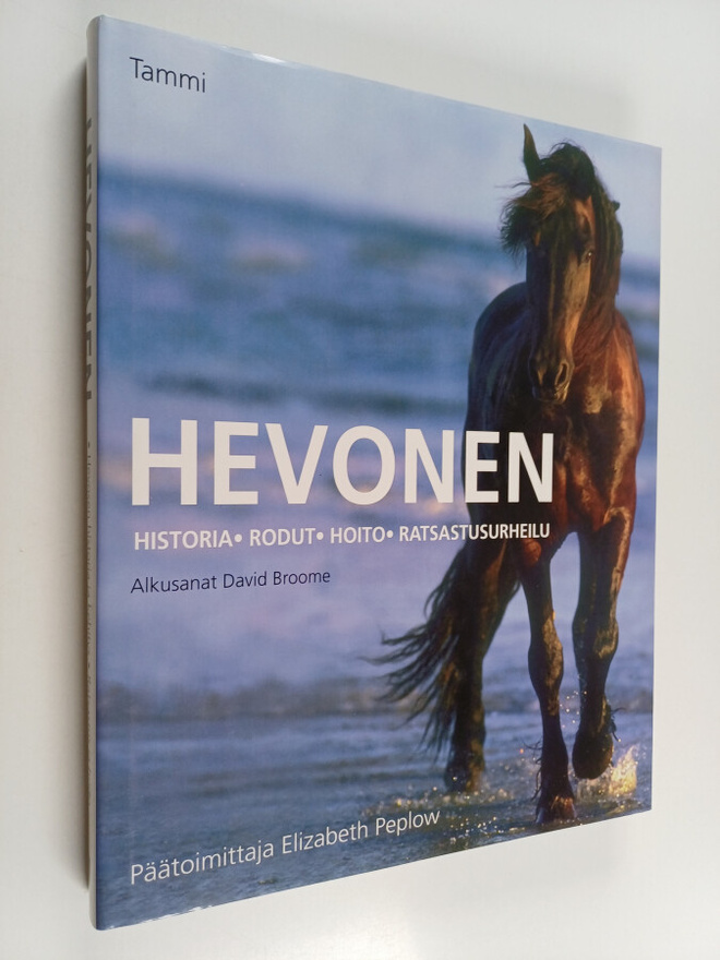 Hevonen : historia, rodut, hoito, ratsastusurheilu