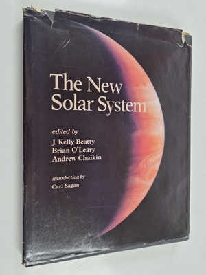 Andrew Chaikin ym. : New Solar System
