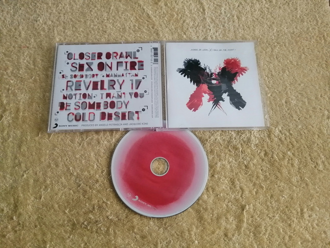 KINGS OF LEON - Only By The Night CD