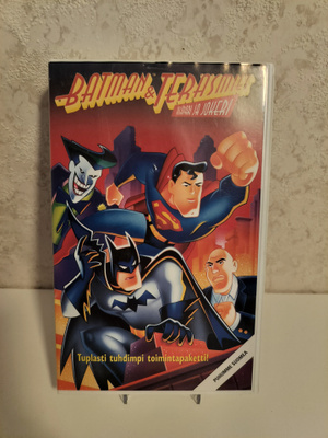 Batman & Teräsmies (VHS) – Tehdasmuoveissa