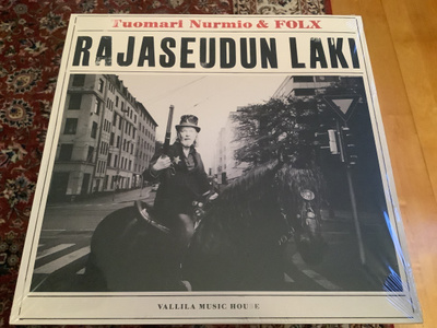 Tuomari Nurmio & FOLX - Rajaseudun Laki