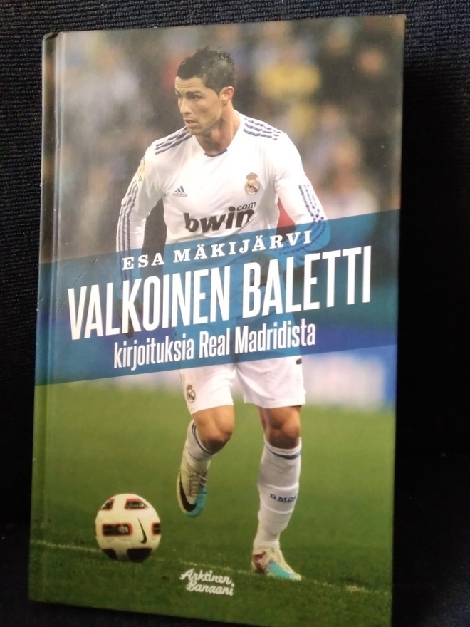 Esa Mäkijärvi: Valkoinen baletti