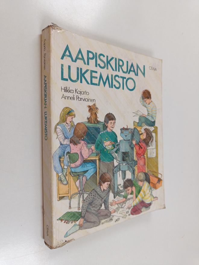Hilkka Kajarto : Aapiskirjan lukemisto
