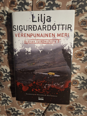 Lilja Sigurdardottir : Verenpunainen meri 1p