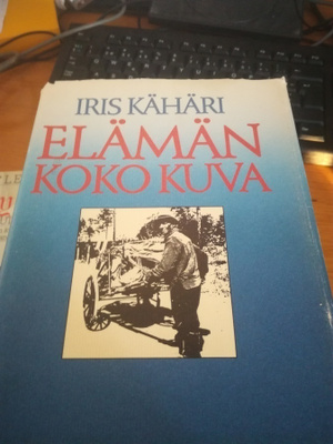 Iris Kähäri Elämän koko kuva