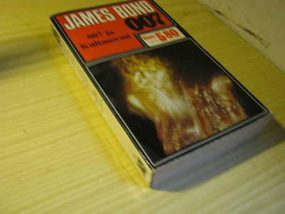 Ian Fleming: 007 ja kultasormi