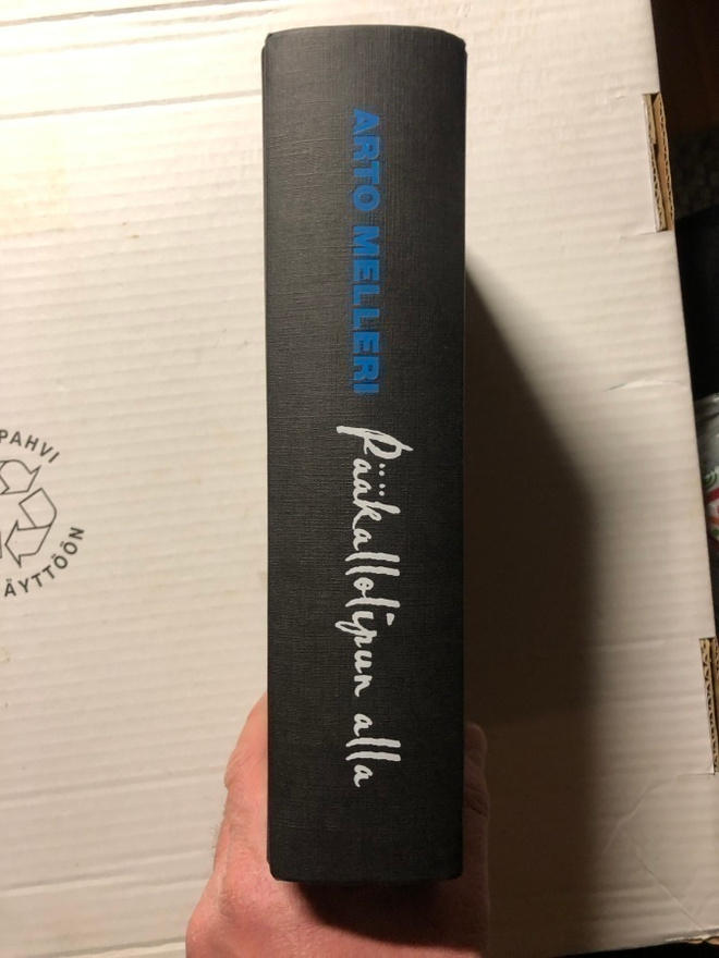 Arto Melleri Pääkallolipun alla