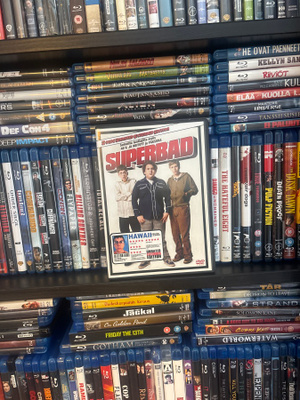 Superbad (2007) ext. versio suomijulkaisu