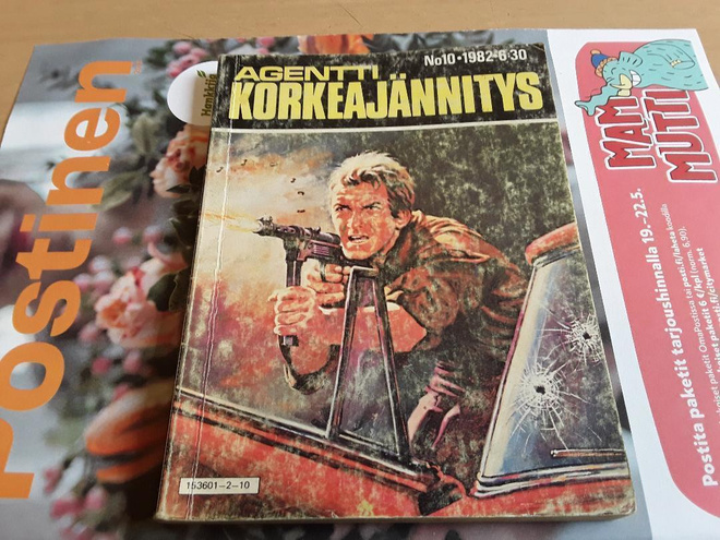 Agentti Korkeajännitys 1982 10: Kuolema keskiyöllä