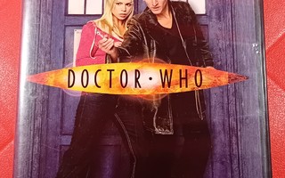 (SL) [SIS.PK!] 4DVD) Doctor Who: Kausi 1 (2005) SUOMIKANNET