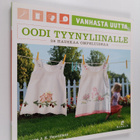 Suzanne J. E. Tourtillott : Oodi tyynyliinalle : 28 hausk... - pikkukuva 1