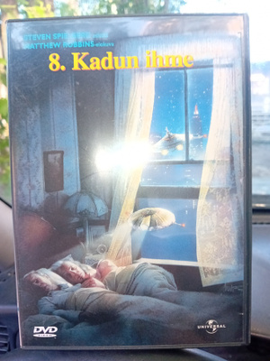 DVD 8. Kadun ihme ( SIS POSTIKULU  )