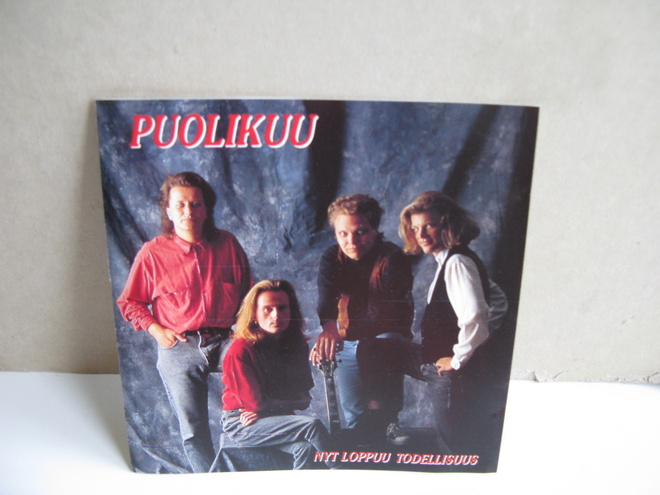 Puolikuu:Nyt loppuu todellisuus CD