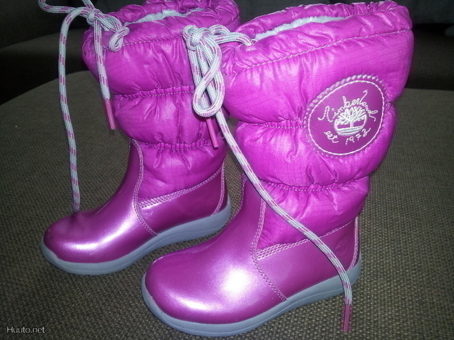 #### UUdenveroiset Timberland talvikengät 25 ####