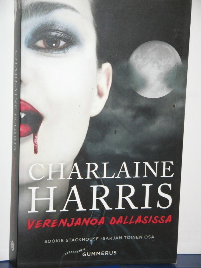 Charlaine Harris : VERENJANOA DALLASISSA