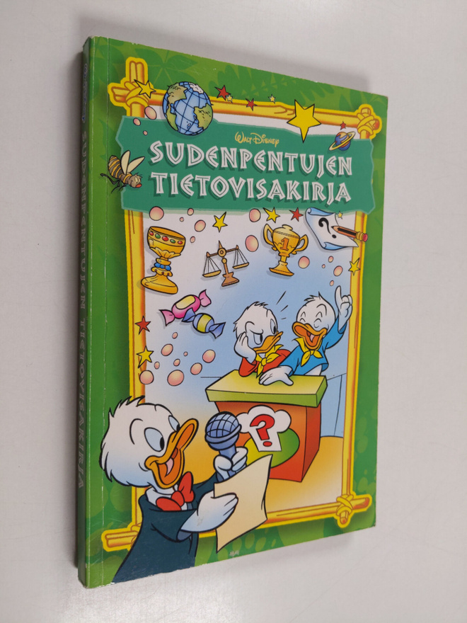Walt Disney : Sudenpentujen tietovisakirja