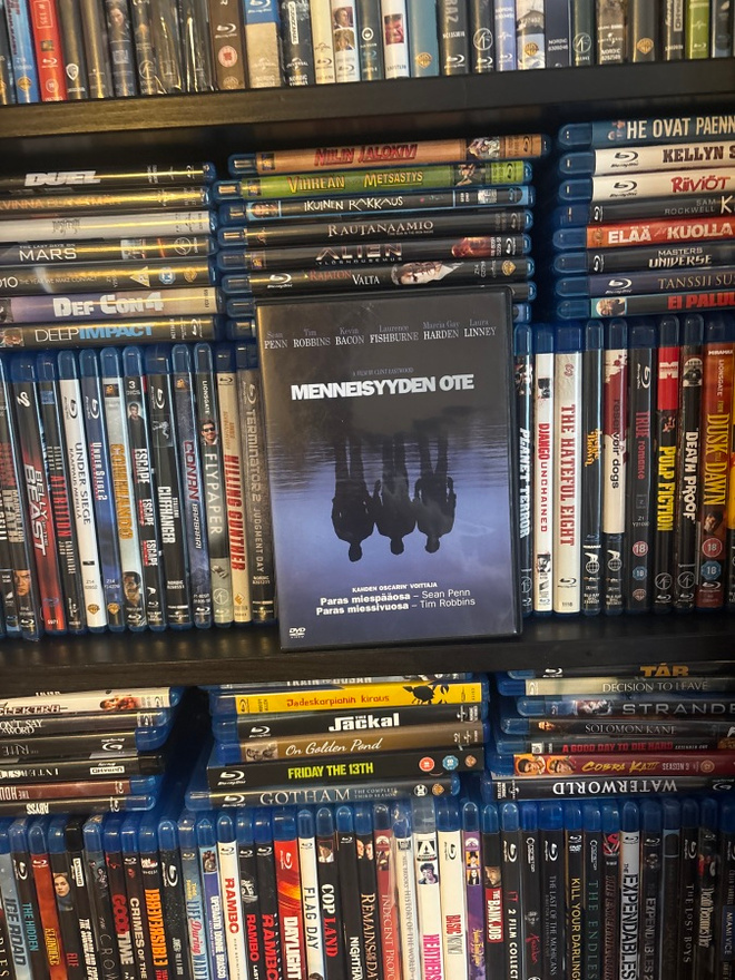 Menneisyyden ote (2003) Clint Eastwood