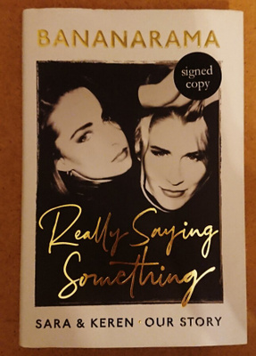 BANANARAMA - Really Saying Something ,kirja . nimikirjoitus