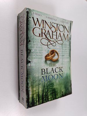 Winston Graham : The Black Moon : a novel of Cornwall, 17...