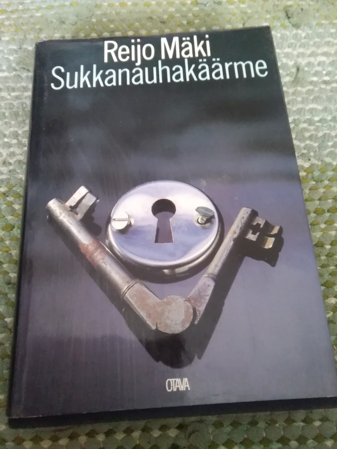 Reijo Mäki: Sukkanauhakäärme