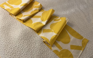Uusi Marimekko Unikko verhokappa