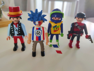 Playmobil nuket 4 kpl