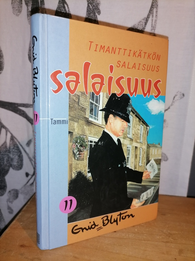 Enid Blyton - Timanttikätkön salaisuus - 5.p.2001