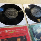 DAVID BOWIE: Kolme 7" sinkkua (Gigolo RSD, John I'm, Peace.. - pikkukuva 3