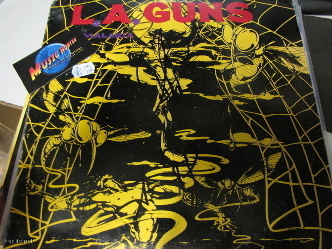 L.A. GUNS - MALARIA 12'' MAXI KAHDELLA NIMMARILLA