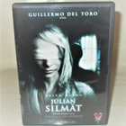 JULIAN SILMÄT - pikkukuva 1
