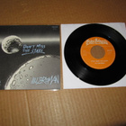 Illi Broman 7" Golden Beat, PS v.1981 MINT- /EX(-) - pikkukuva 2