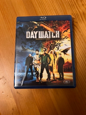 Day watch  blu-ray