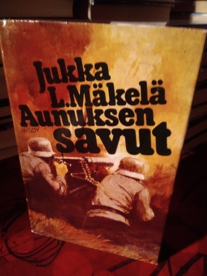 JUKKA L. MÄKELÄ : AUNUKSEN SAVUT