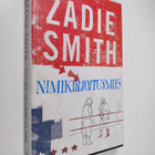 Zadie Smith : Nimikirjoitusmies - pikkukuva 1