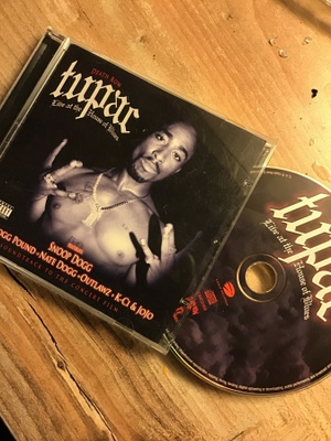 2pac Tupac . Live at the house of blues CD death row records