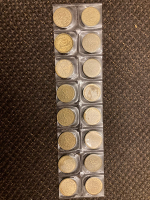 10 pennin kolikot (16 kpl)