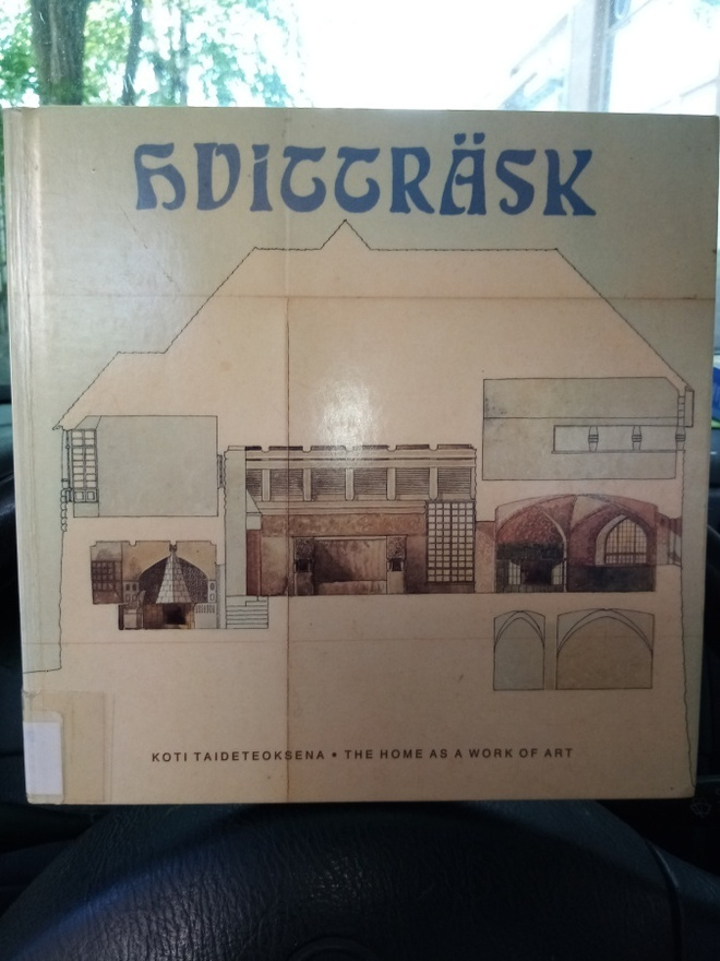 HVITTRÄSK KOTI TAIDETEOKSENA ( SIS POSTIKULU  )